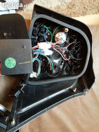 Golf4 - Spalone kanały w przetwornicach świateł tylnych