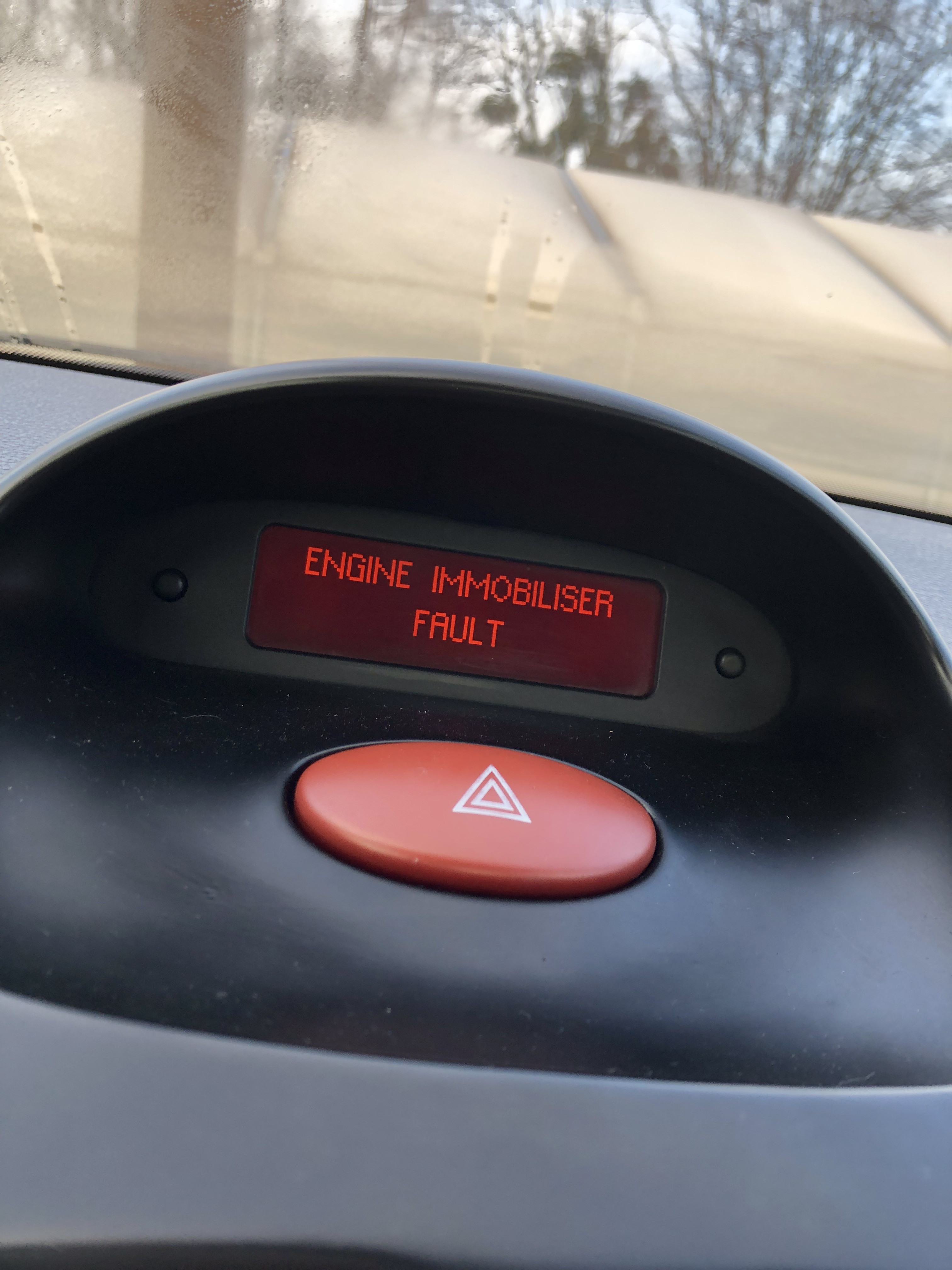 Peugeot 206 2.0HDI 2003 r kręci, nie odpala (engine immobiliser fault)