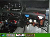 Dziwne "klikanie" w prawej części samochodu Renault, Clio, 1.2, 1993