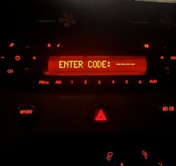 [Zlecę] Fiat 500 2008 Blaupunkt BP738987093866 - gdzie uzyskać kod ENTER CODE?