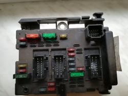 Peugeot 206 - pytanie odnośnie przewodów pod maską