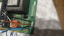 Szukam schematu podłączenia płytki sterującej rampą przeładunkową