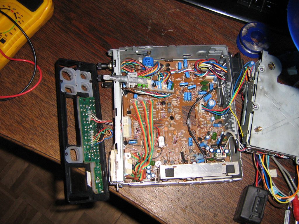 Radio FIRST austaia model 433 panel nie świeci :(