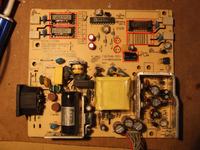 Samsung syncmaster 172v i gasnące podświetlenie