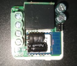 Interior of Gerier WiFi switch with visible CB3S module and electronic components.