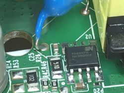 Which Wi-Fi controlled strip with QC? The interior of the Tapo P300 from TP-Link