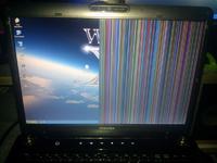 Toshiba Satellite A300D-16N - Kolorowe Pasy Na Matrycy Laptopa