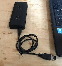 Tani 7-portowy HUB USB 2.0 - test z 7 urządzeniami, teardown, wnętrze Tani 7-portowy HUB USB 2.0 - test z 7 urządzeniami, teardown, wnętrze