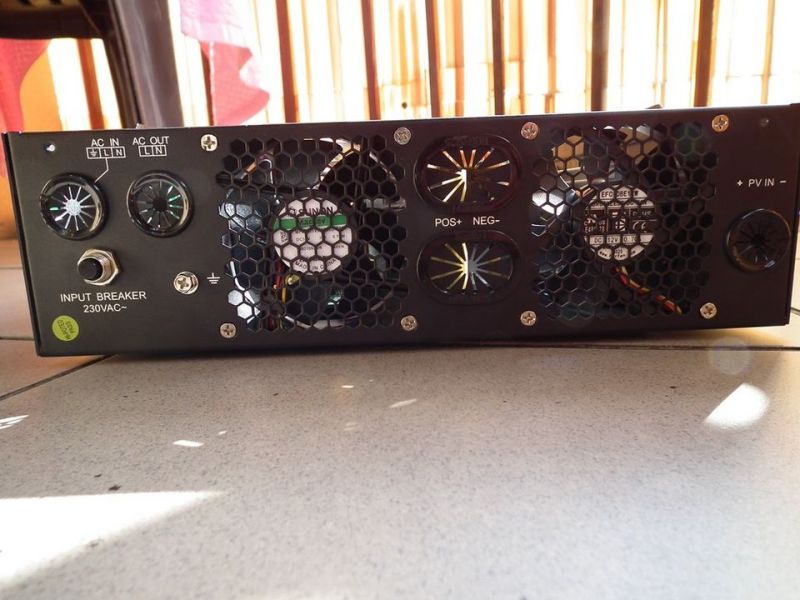 Sprzedam - Inwerter off-grid AC 5600W 48V 6000W PV po tuningu...