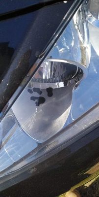 Peugeot 207 - Osad na lewym reflektorze, możliwości czyszczenia