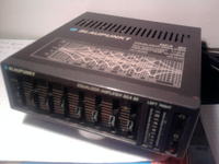 Ampli-equalizer blaupunkt BEA-80 trudności z załączeniem.