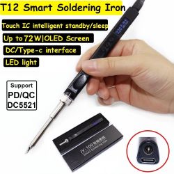 Ręka trzymająca inteligentną lutownicę T12 z wyświetlaczem OLED oraz złączami USB-C i DC 5,5/2,1 mm.
