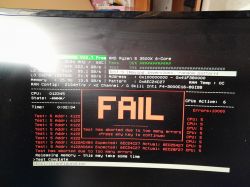 Zrzut ekranu z programu Memtest86 pokazujący błędy testu pamięci RAM.