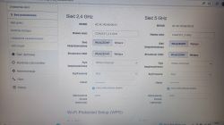 Panel ustawień routera z włączonymi sieciami 2,4 GHz i 5 GHz