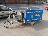 S³onecznik pojazd elektryczny ³adowany s³oñcem S³onecznik pojazd elektryczny ³adowany s³oñcem