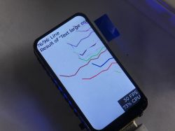 Moduł ESP32-C6 z ekranem 1.47 cala wyświetlający test renderowania linii