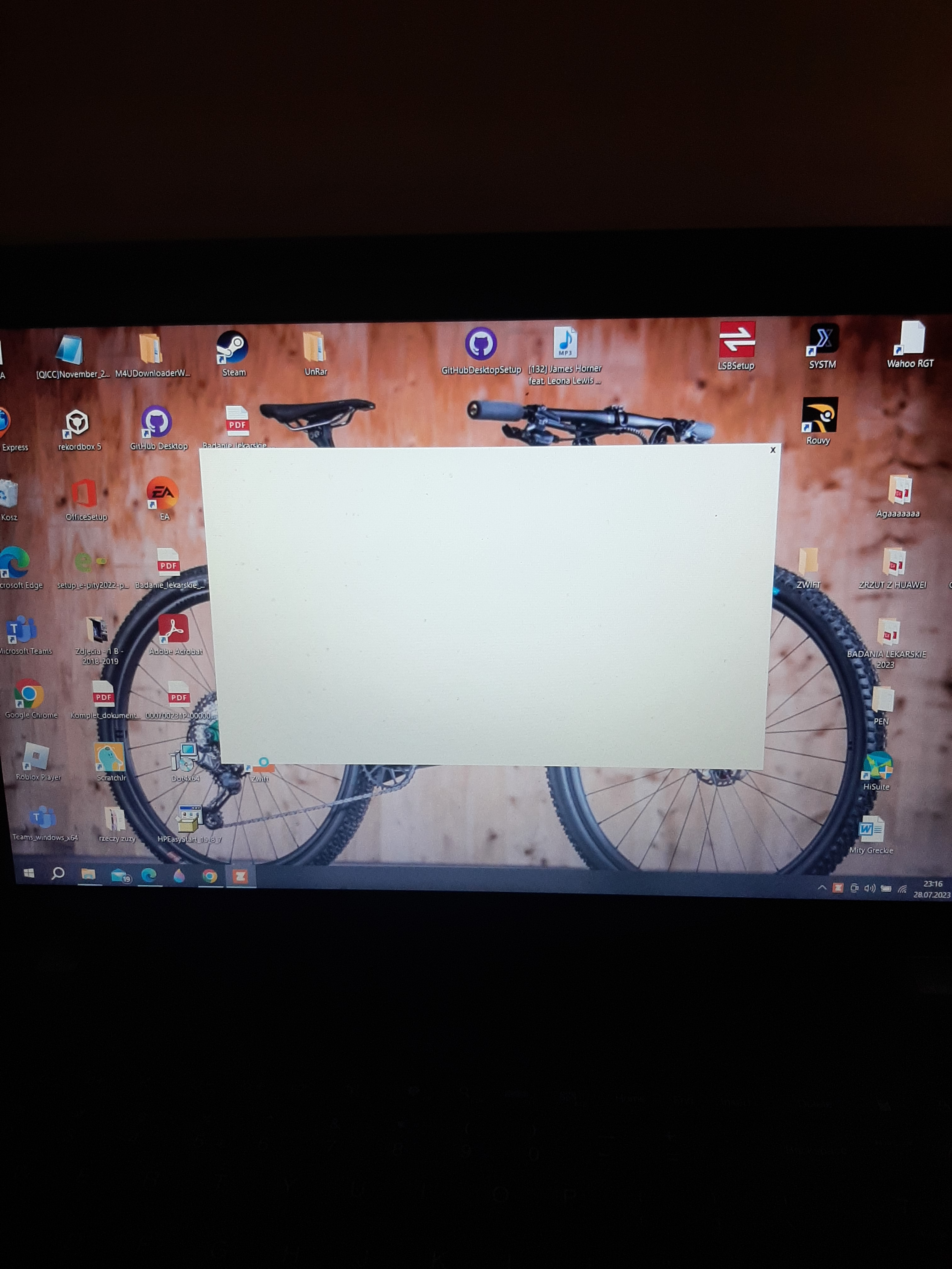 Zwift na Windows 10 białe okno po instalacji i niemożność uruchomienia