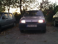 Cinquecento 700 - Czy niebieskie żarówki są zgodne z przepisami drogowymi?