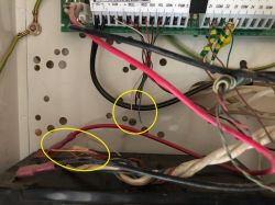 Awaria klawiatury w systemie alarmowym Satel PC1616 - odłączone kabelki