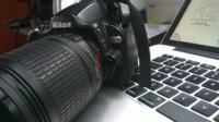 Nikon D60 - jak wyjąć źle założony obiektyw?