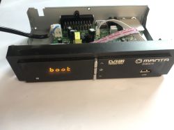 Internal components, repairs and firmware emulation – Manta DVBT018 DVB-T2 tuner