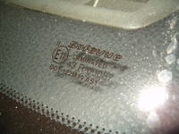 Rocznik szyby przedniej w Volvo - jak to sprawdzić?