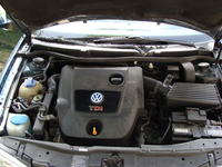 Przejście kablazasilajacego z komory silnika do wnetrza auta