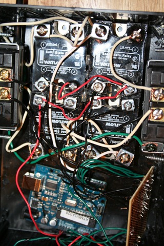 Elektroniczny ogrodnik w oparciu o moduł Arduino Elektroniczny ogrodnik w oparciu o moduł Arduino