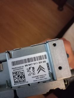 Podłączenie oryginalnego radia z VIN w Peugeot 307 HDI 2007 - kolor przewodów