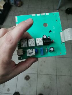 Bosch SRI53E05EU - Brak napięcia na grzałce w programach 50, 65. Termostat czy programator?