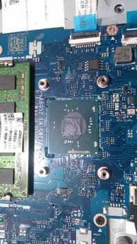 HP 250 - Grzejąca się lewa część matrycy z tyłu