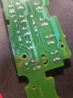 Wymiana i lutowanie micro switchy w magnetofonie Technics rs-b555: czy obcinać nogi?