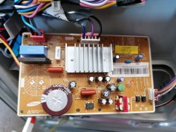 Samsung RH57H90707F - Mruga panel, próbuje wystartować i gaśnie Brak błędu Samsung RH57H90707F - Mruga panel, próbuje wystartować i gaśnie Brak błędu