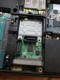 Recenzja i test ASM1061 - dwuportowy konwerter Mini PCIe-SATA dla laptopa