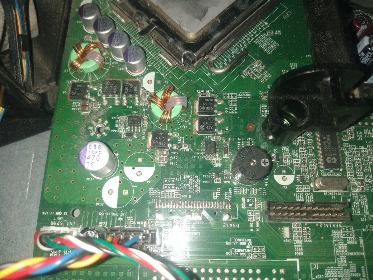 [Rozwiązano] Lokalizacja, identyfikacja kości BIOS w Dell Optiplex 780