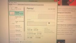 Lenovo T530 - Przeźroczysty szary kwadracik na 2 monitorach czasami gdy włączona