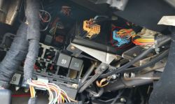 Skoda Octavia 99r, 1.8T - Zanikający prąd wewnątrz auta