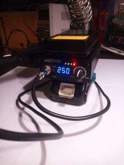 Wskaźnik naładowania akumulatora Li-Ion 1S.