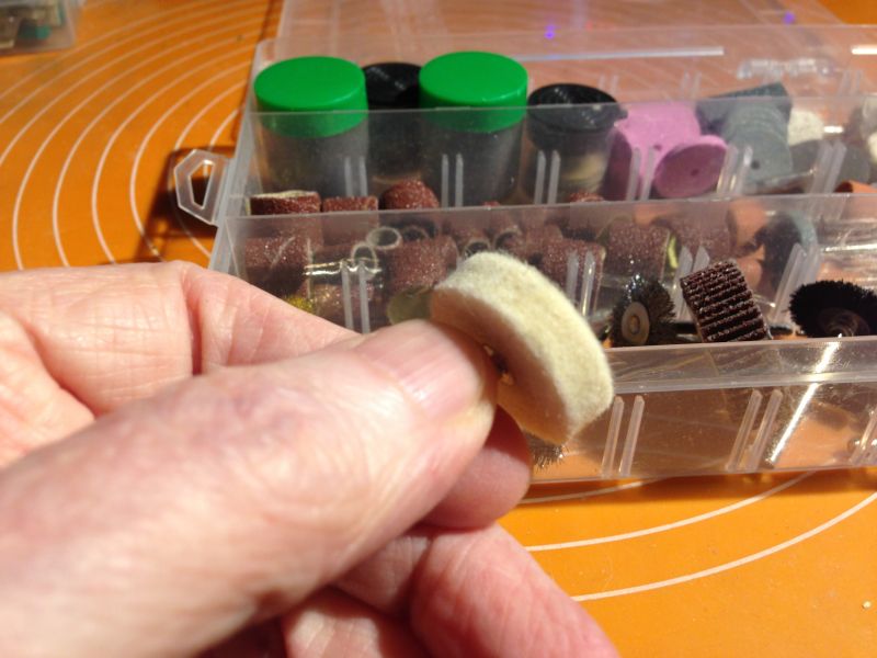 Zestaw akcesoriów do szlifierki z tarczką filcową