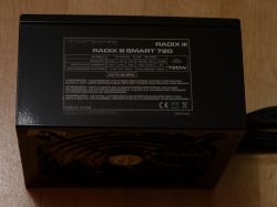 [Sprzedam] Zasilacz Tacens Radix III Smart 720W, brak 1 kabla MOLEX
