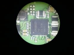 Garmin Zumo 345 Bike Mount Issue: Identifying Powering Chip in Photo Garmin Zumo 345 Bike Mount Issue: Identifying Powering Chip in Photo
