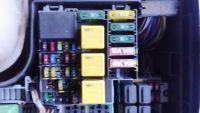 Opel Corsa C 2001: Daytime Running Lights Installation - Wiring Guide (Black, White, Red Wires)