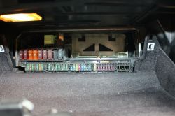 BMW 520i 2003 e60 - Wyłącza i włącza silnik podczas jazdy