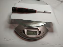 Porównanie zestawów wkrętaków na małe bity.