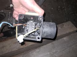 Podłączenie silnika piły tarczowej z Niemiec 230V – jak poprawnie połączyć przewody?