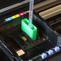 EPSON XP-710 - Czy wybór płynu zależny jest od modelu drukarki?