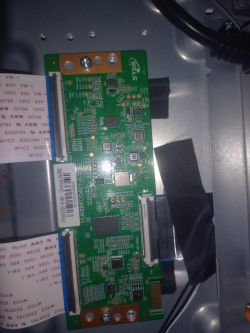 HIKERS NG50FZ-S TP.SK713S.PC822 - boot hangs, PT500GT05-4 firmware compatible?
