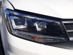 VW Caddy IV - Jak aktywować postojowe i LEDy po montażu bi-xenon?