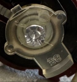Pioneer SX-300 - pęknięty plastik ślizgacza potencjometru głośności, czy da się złożyć?