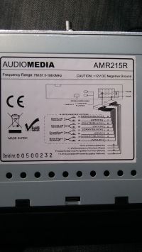 Nokia CK-200 - brak zasilania radia po podłączeniu zestawu, luźne kable